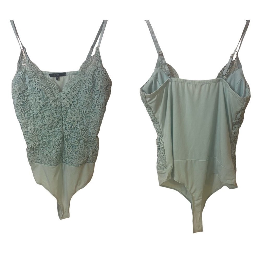 Iris Crochet Lace Bodysuit Scollops V-neck Teal XL